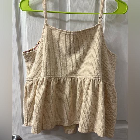 Boutique cropped, flowy tank top - Picture 3 of 4